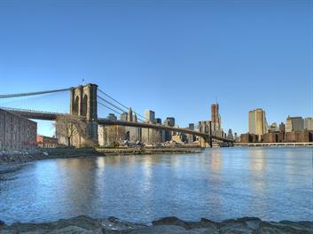 A unique photo of the Brooklyn Bridge and more